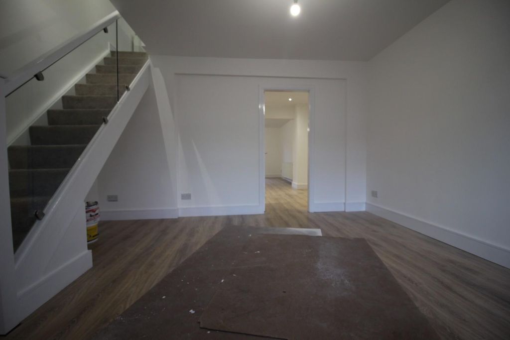 Property photo 2 of 13 Img_7336.Jpg