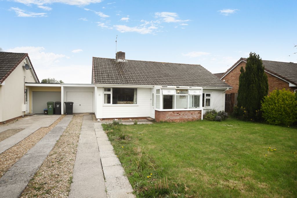 Property photo 1 of 20