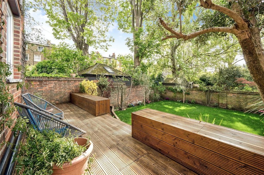 Property photo 1 of 26 Decked Terrace