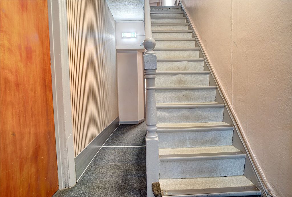 Property photo 3 of 10 Picture No. 03