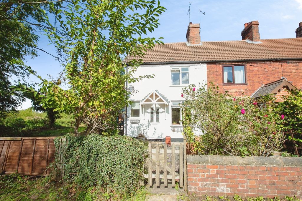 Property photo 2 of 16