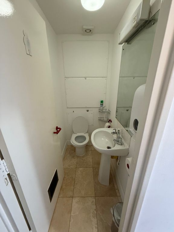 Property photo 3 of 12