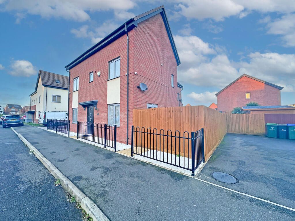 Property photo 1 of 21