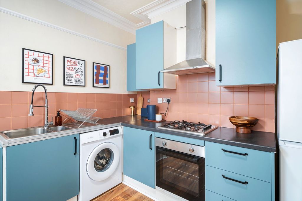 Property photo 2 of 22 Picture No. 47