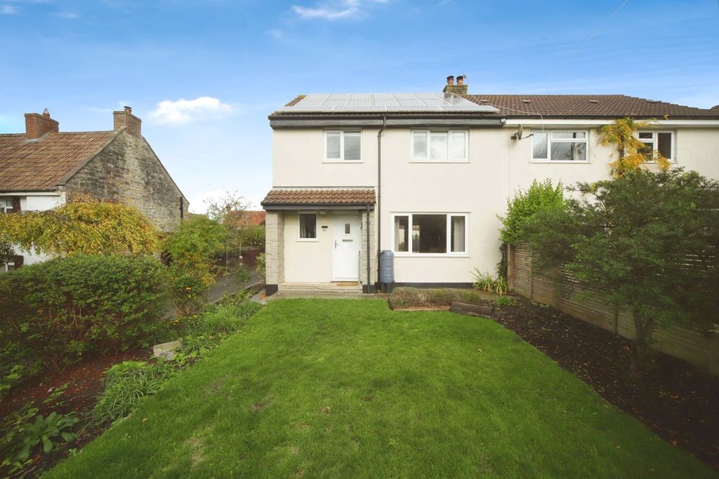 Property photo 1 of 20