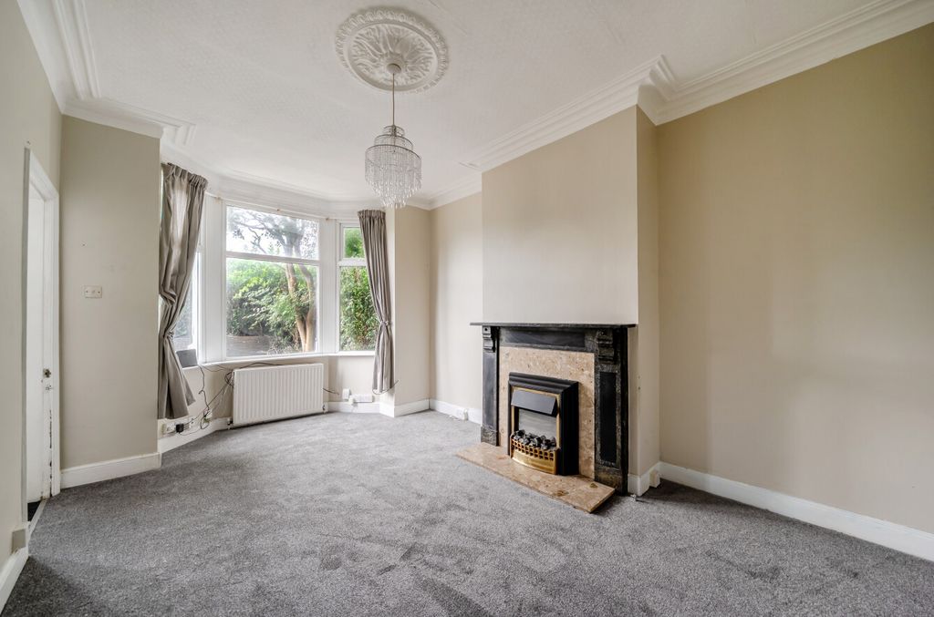Property photo 2 of 11 1493173-16-6A5779...