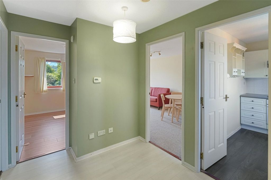 Property photo 3 of 18 Picture No. 21