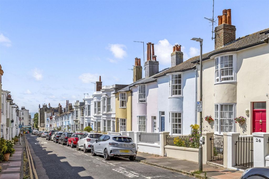Property photo 1 of 20 Borough Street, 22-021.Jpg
