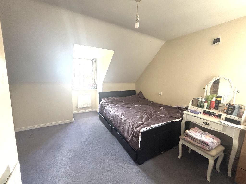 Property photo 3 of 11 Photo 3