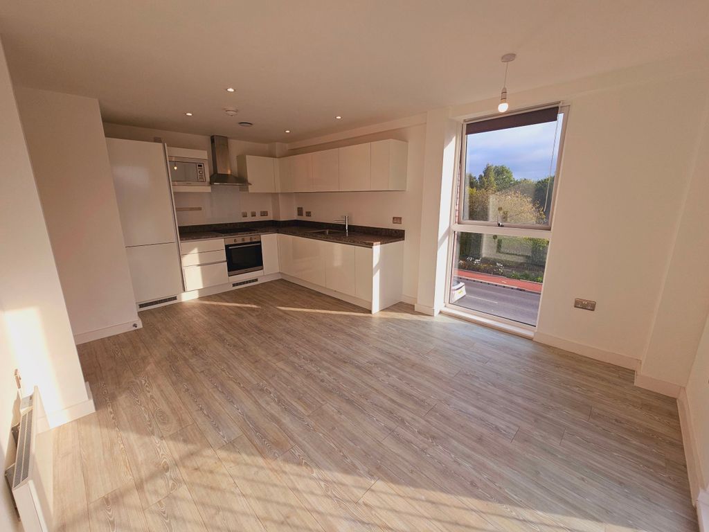 Property photo 2 of 12