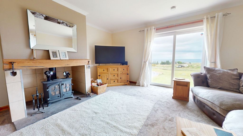 Property photo 3 of 19 Not Specified