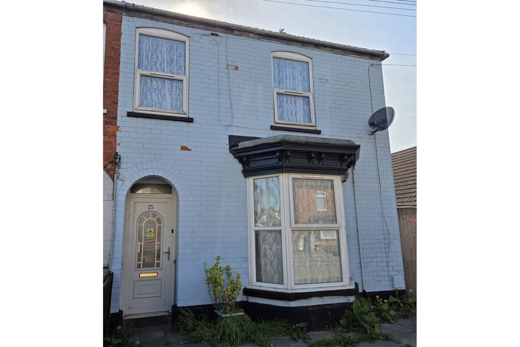 Property photo 1 of 15