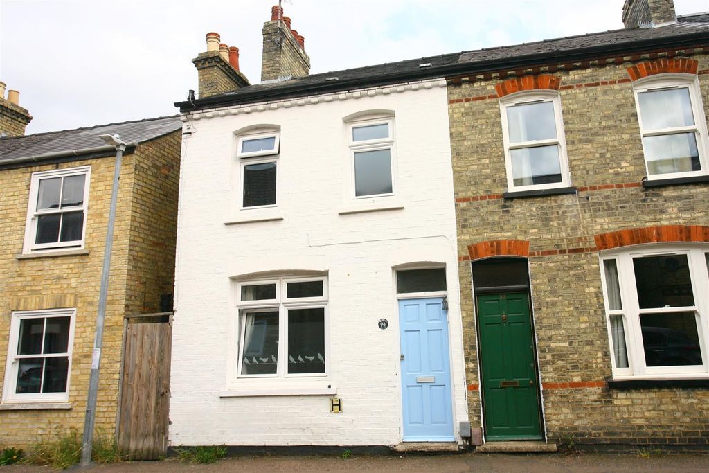 Property photo 1 of 13 94Cath55.Jpg