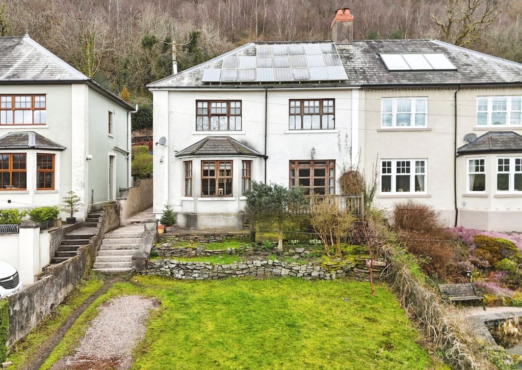 Property photo 1 of 29