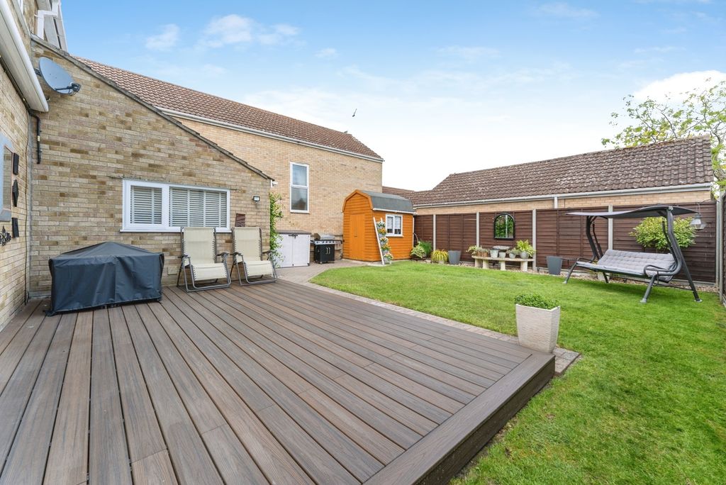 Property photo 3 of 17 Pbox-Img.Jpg