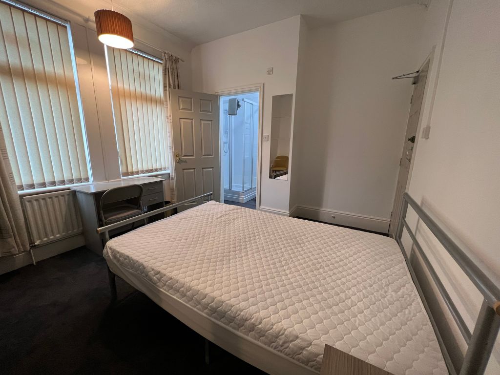 Property photo 3 of 3