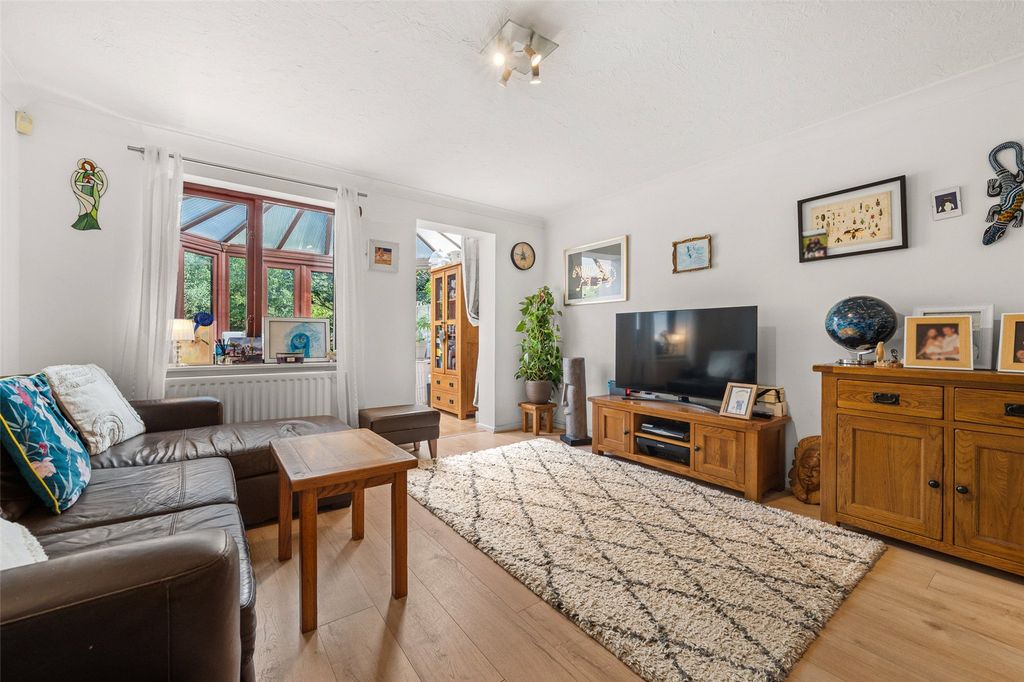 Property photo 2 of 12 Picture No. 08