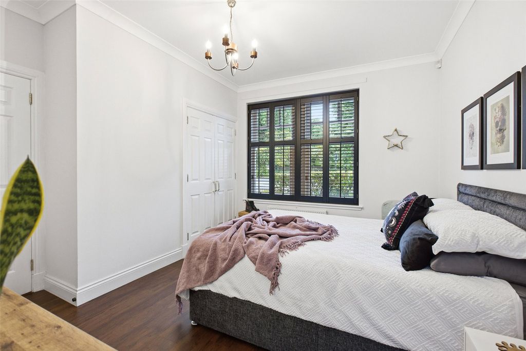 Additional image 15 of 2 bed flat for saleVictoria Place, Stirling, Stirlingshire FK8