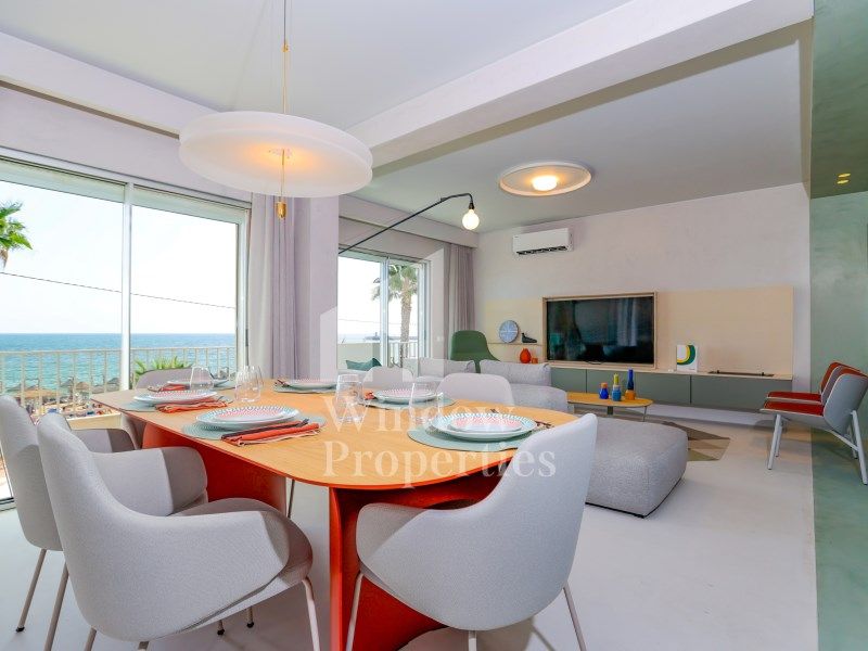 Property photo 1 of 32