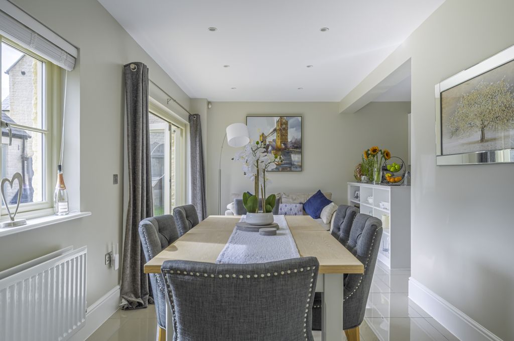 Property photo 3 of 17 Dsc_9529