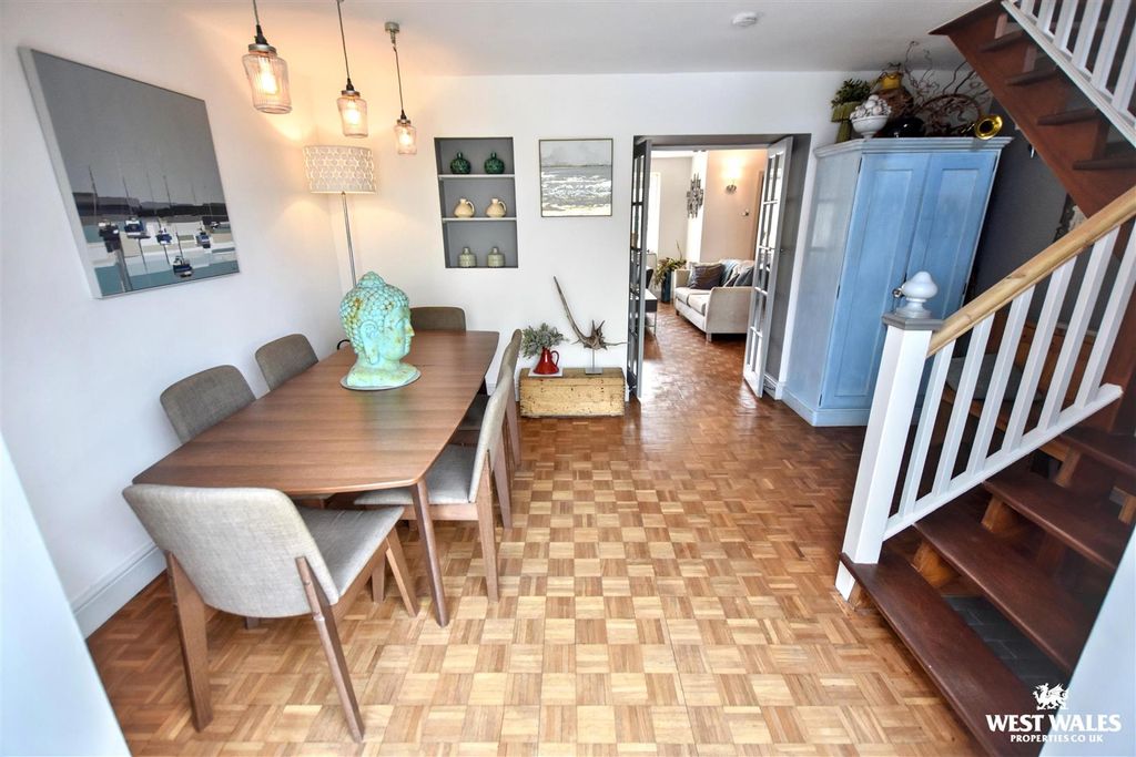 Additional image 10 of 4 bed terraced house for saleEast Back, Pembroke SA71