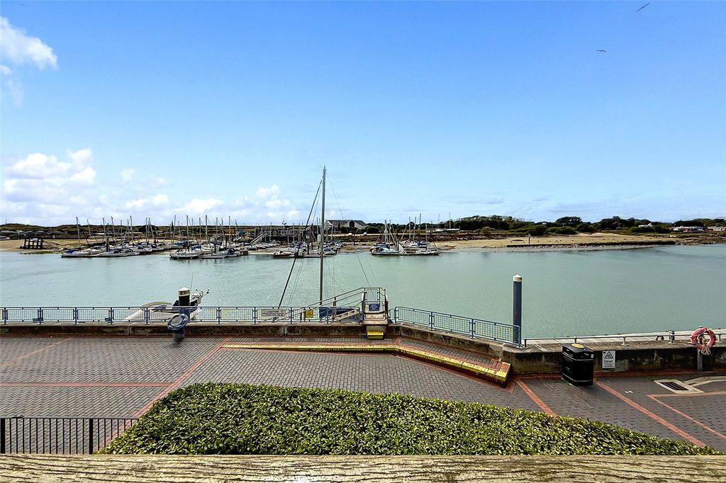 Additional image 22 of 3 bed semi-detached house for salePier Road, Littlehampton, West Sussex BN17