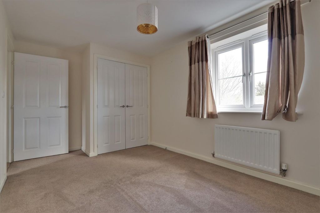 Property photo 3 of 9 Bedroom One