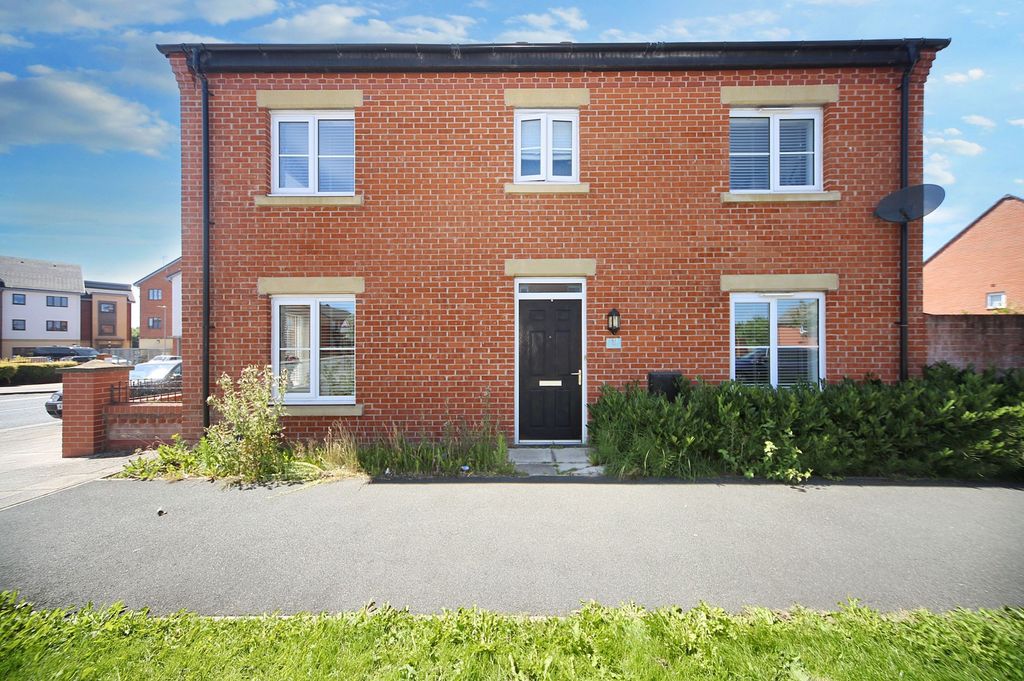 Property photo 1 of 24