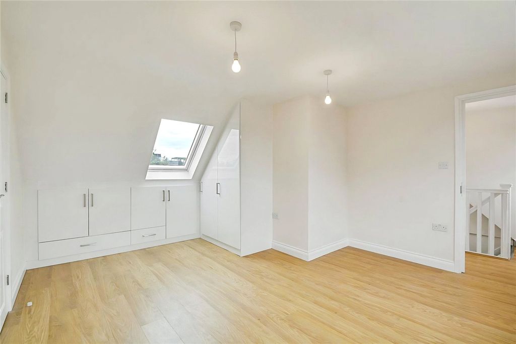 Property photo 3 of 9 Picture No. 04