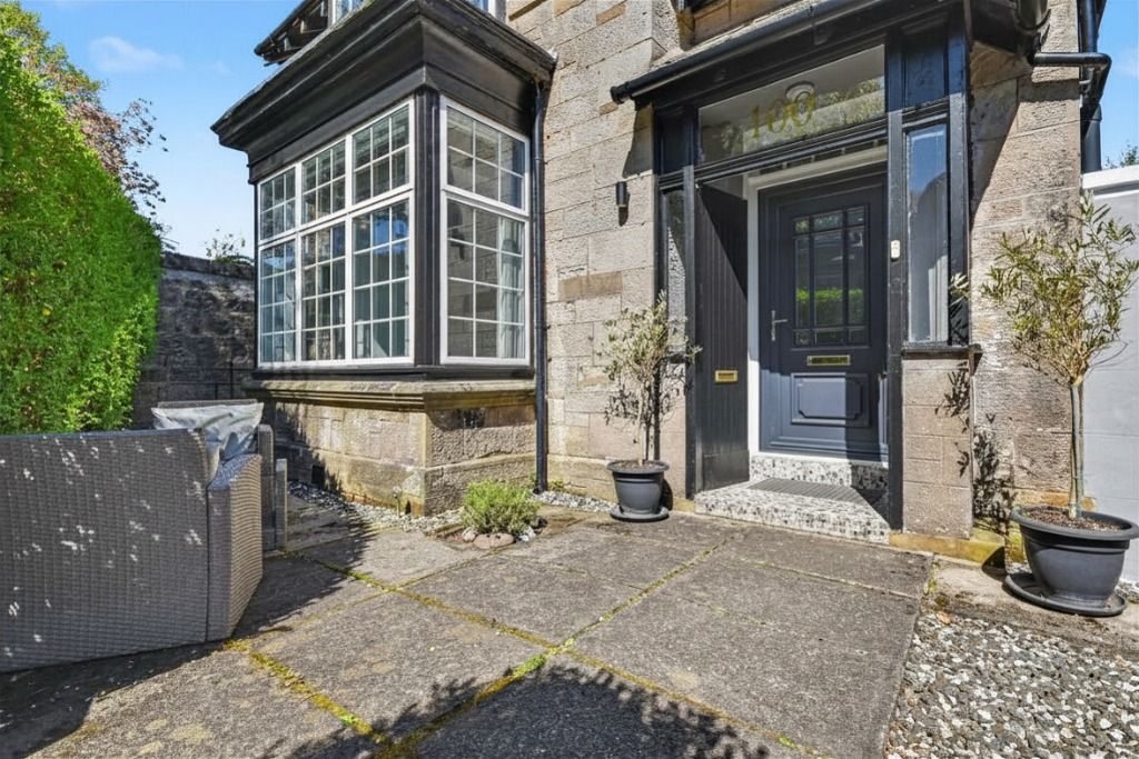 Property photo 1 of 38