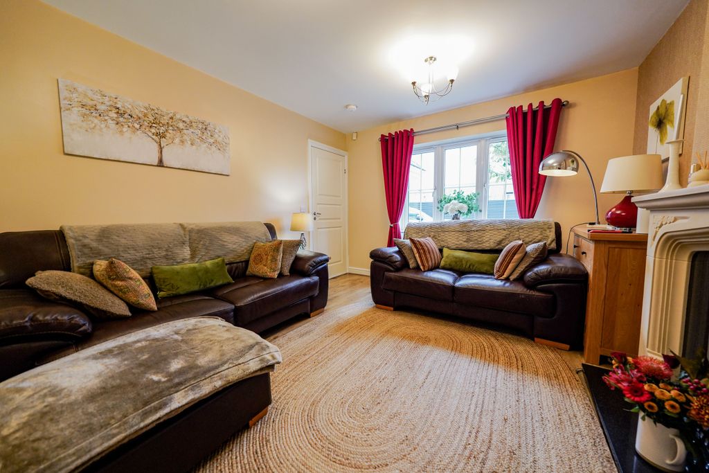 Property photo 2 of 26 Dsc08705