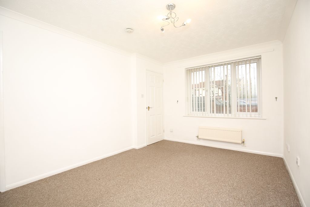 Property photo 3 of 11 4X8A8982