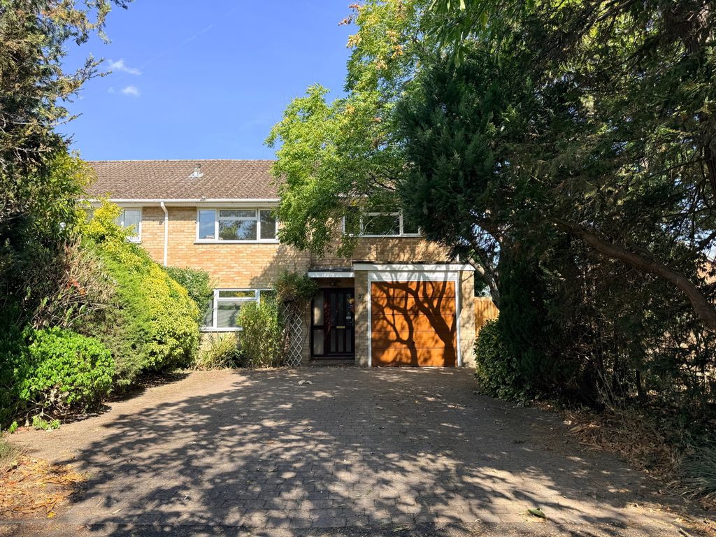 Property photo 1 of 18