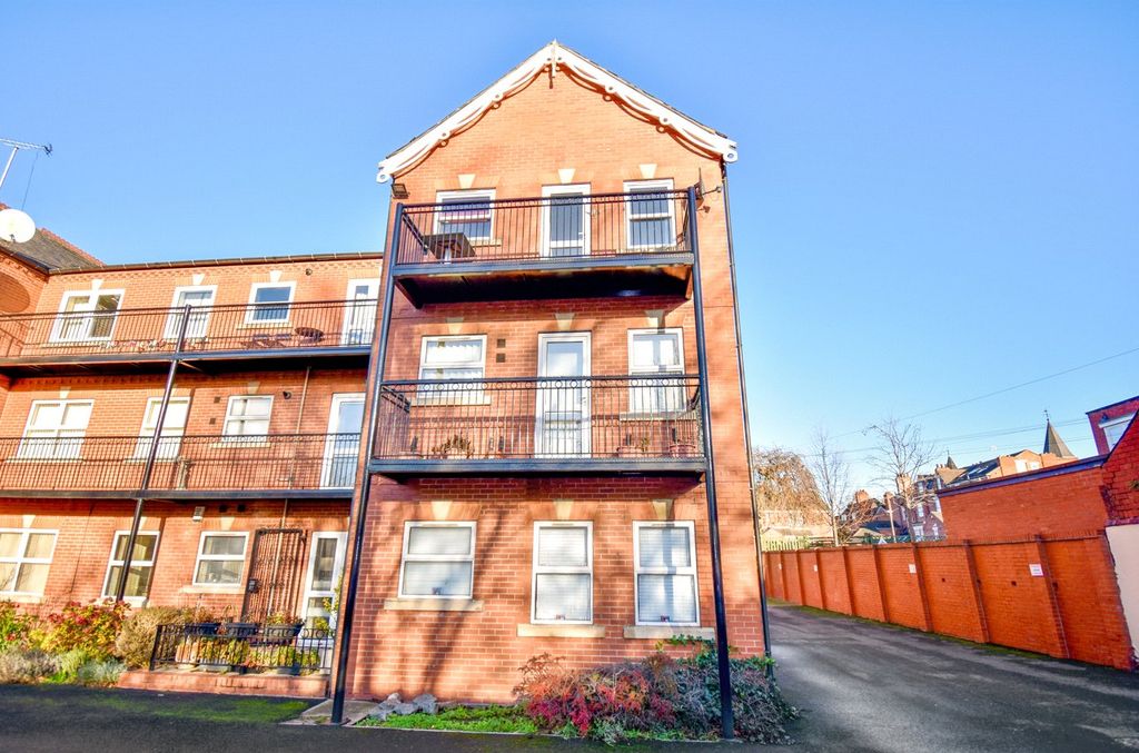 Property photo 2 of 13 Rear