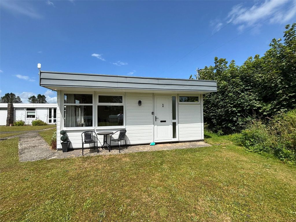 Property photo 1 of 24 Picture No. 22