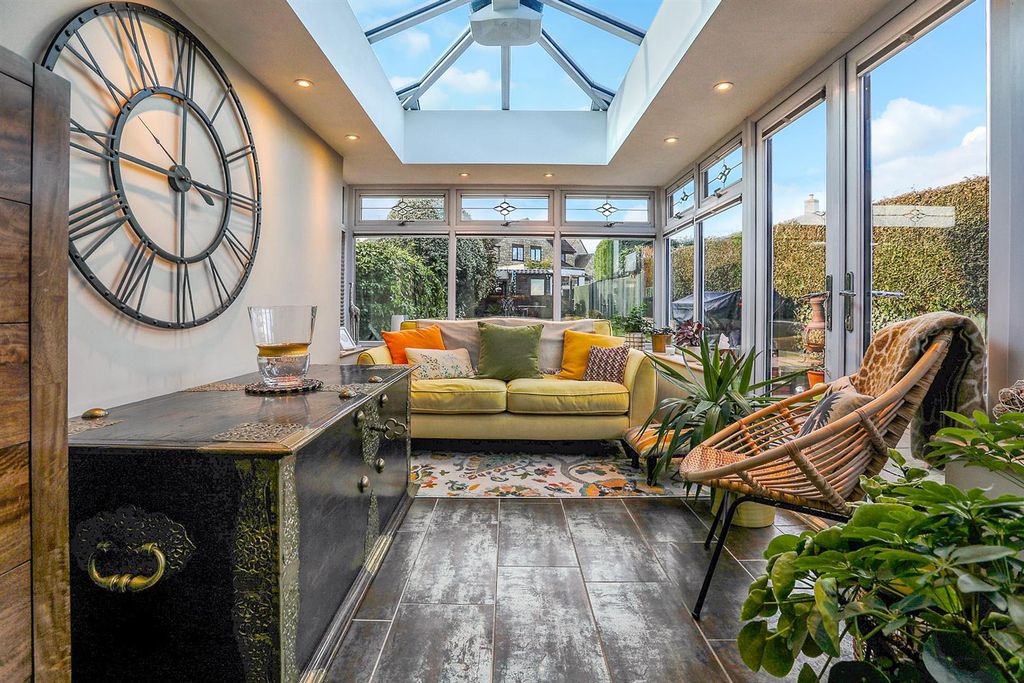 Property photo 2 of 16 3462-20d.Jpg