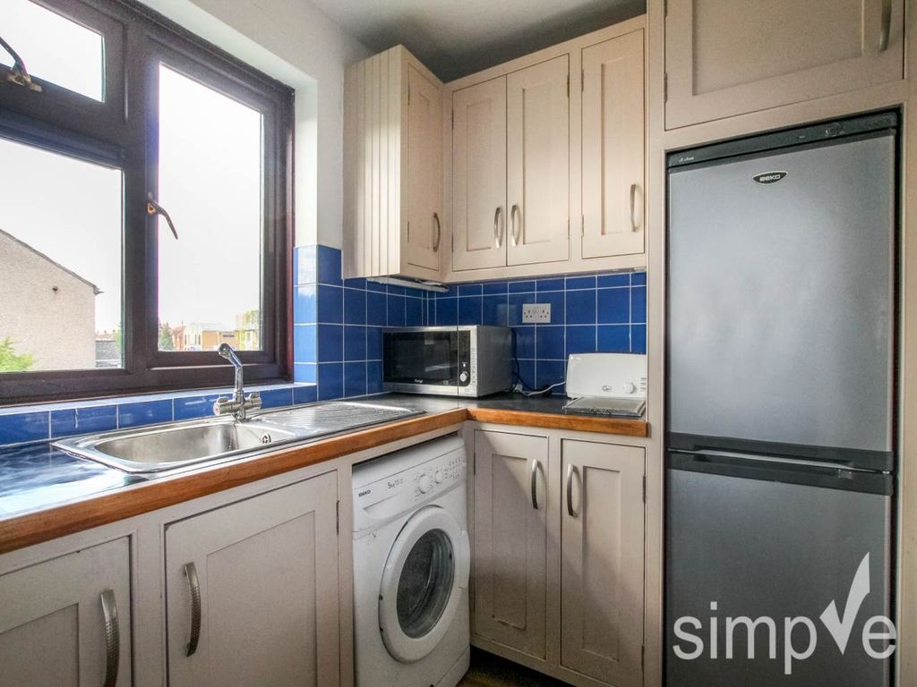 Property photo 3 of 12 Img_0218
