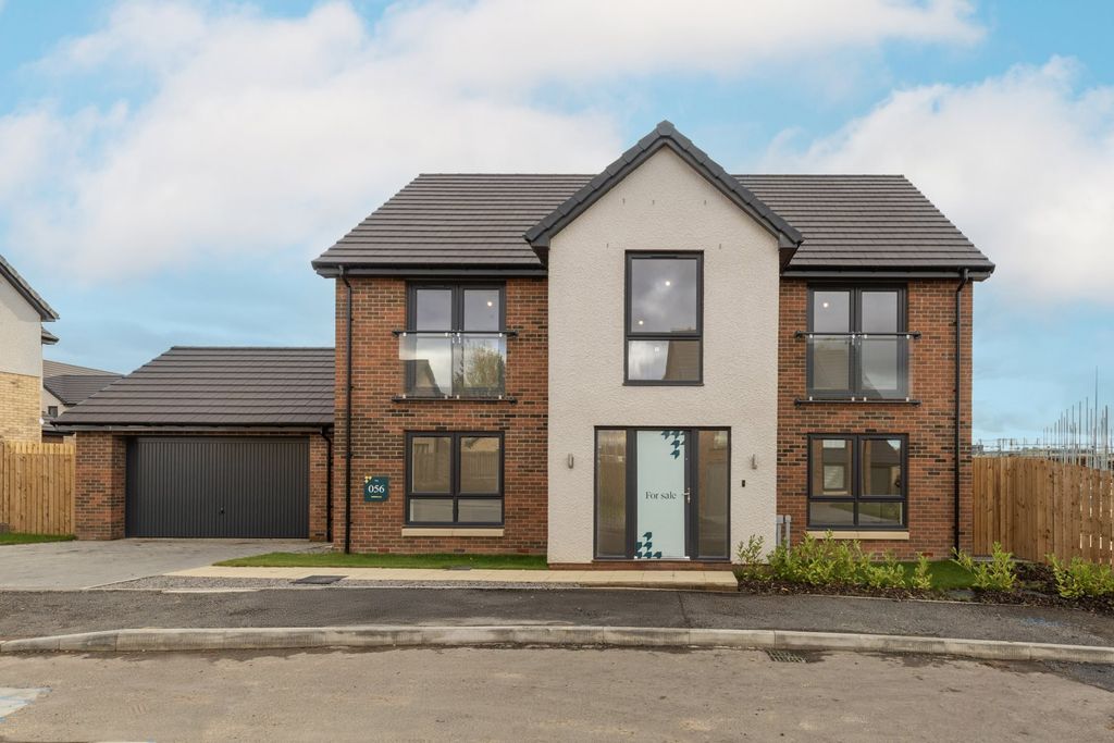 Property photo 1 of 21