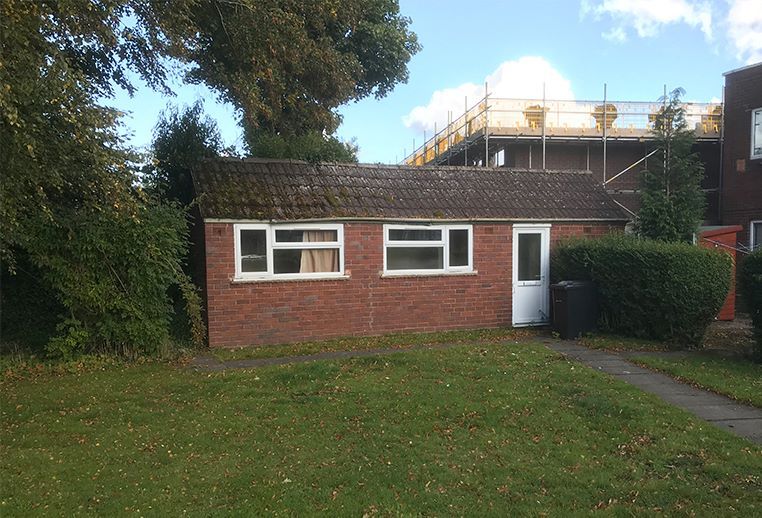 Property photo 1 of 2