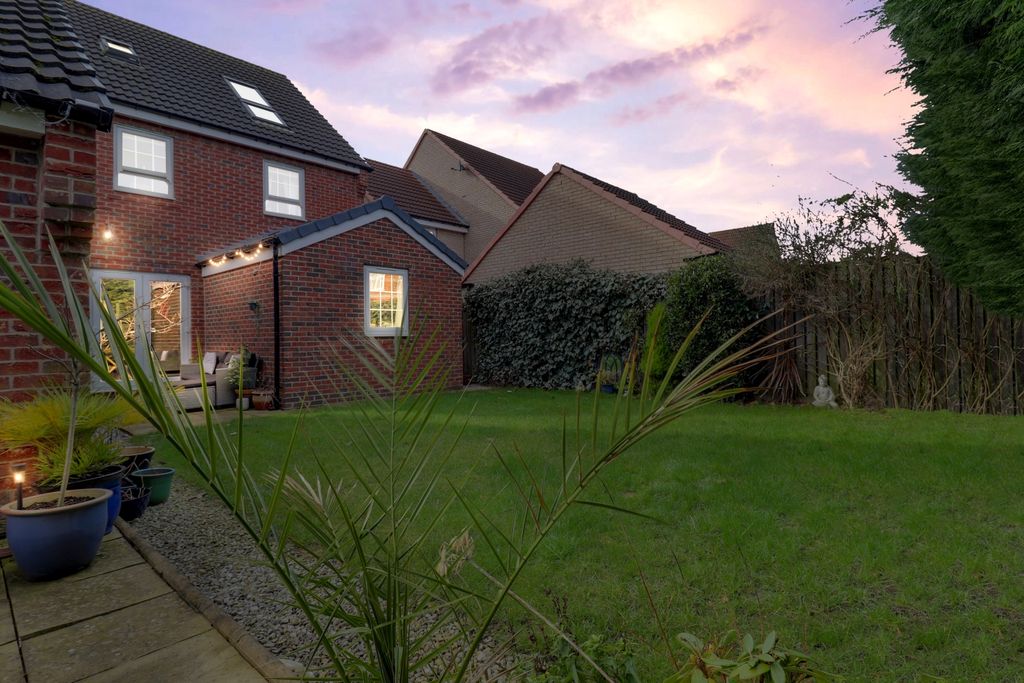 Property photo 3 of 30 3
