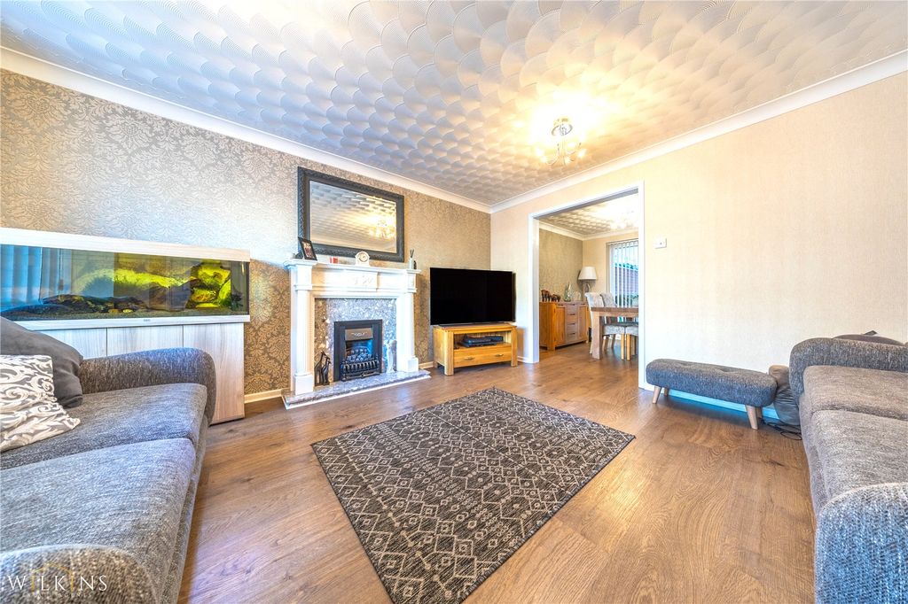 Property photo 2 of 38 Picture No. 01