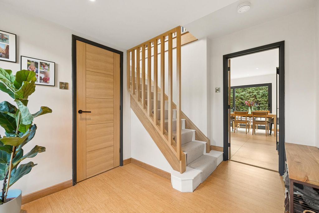 Property photo 2 of 30 Hallway