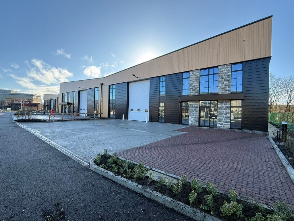 Property photo 2 of 14 Photo 23