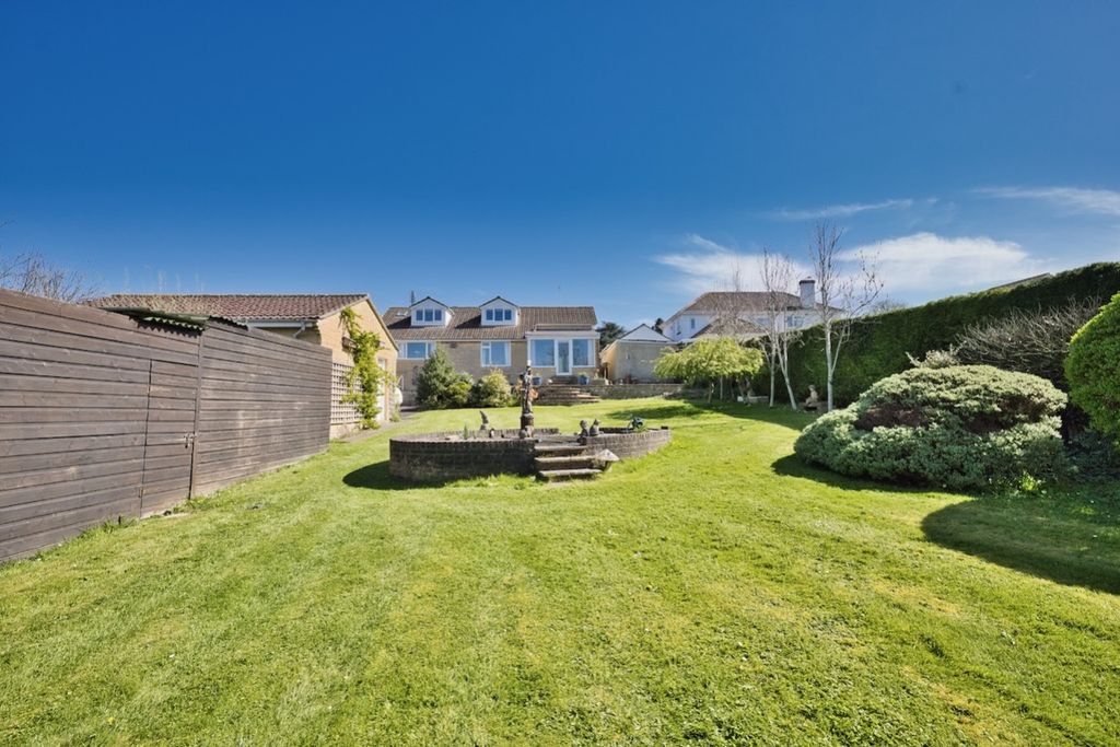 Property photo 2 of 31 Img_9961