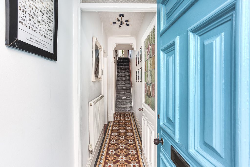 Property photo 3 of 38 45876610