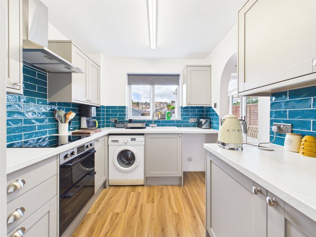 Property photo 2 of 16 Picture No. 03