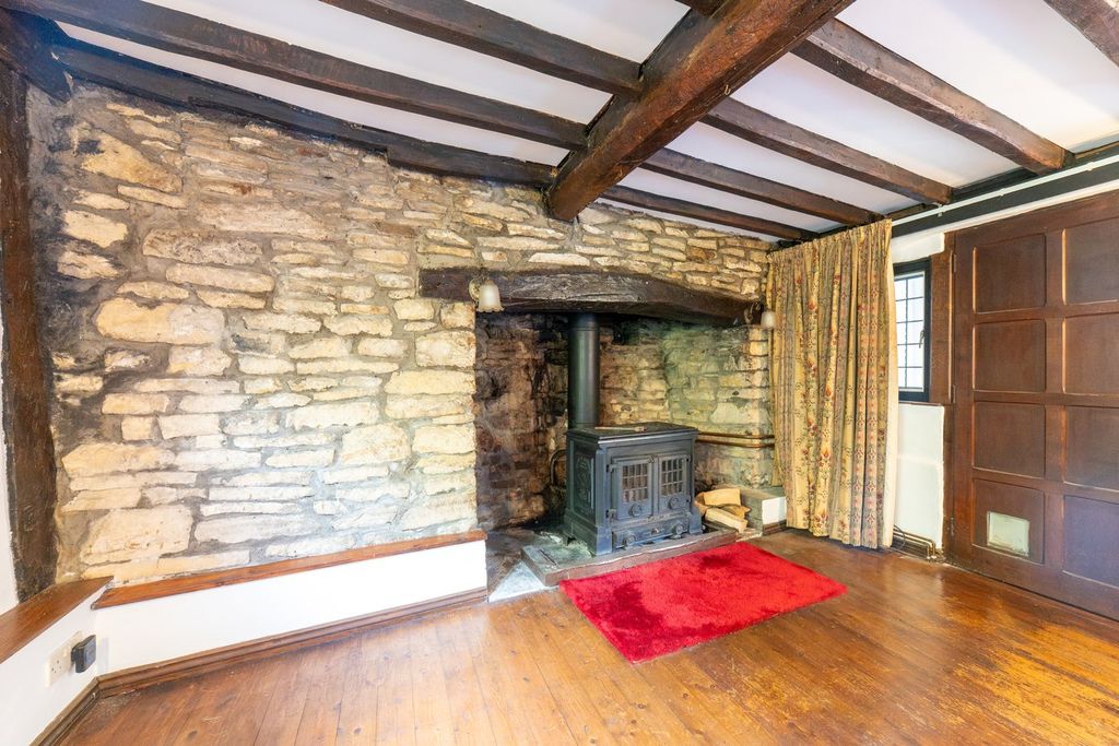 Property photo 3 of 22