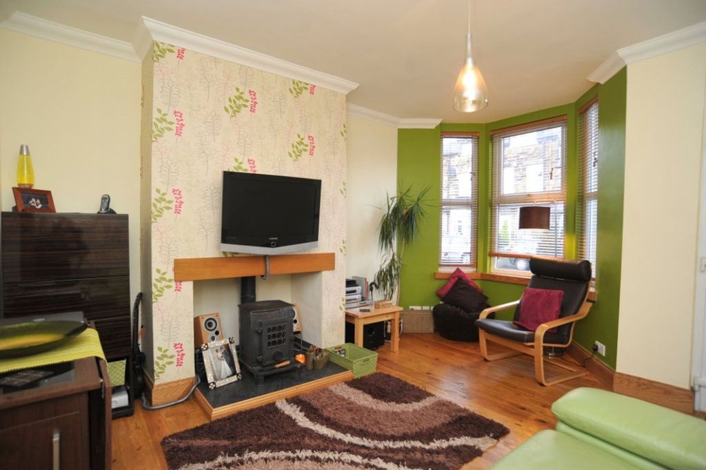 Property photo 2 of 7