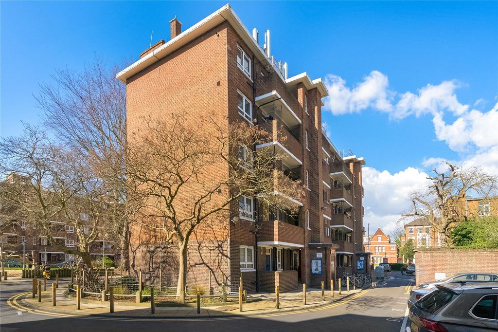 Property photo 3 of 6