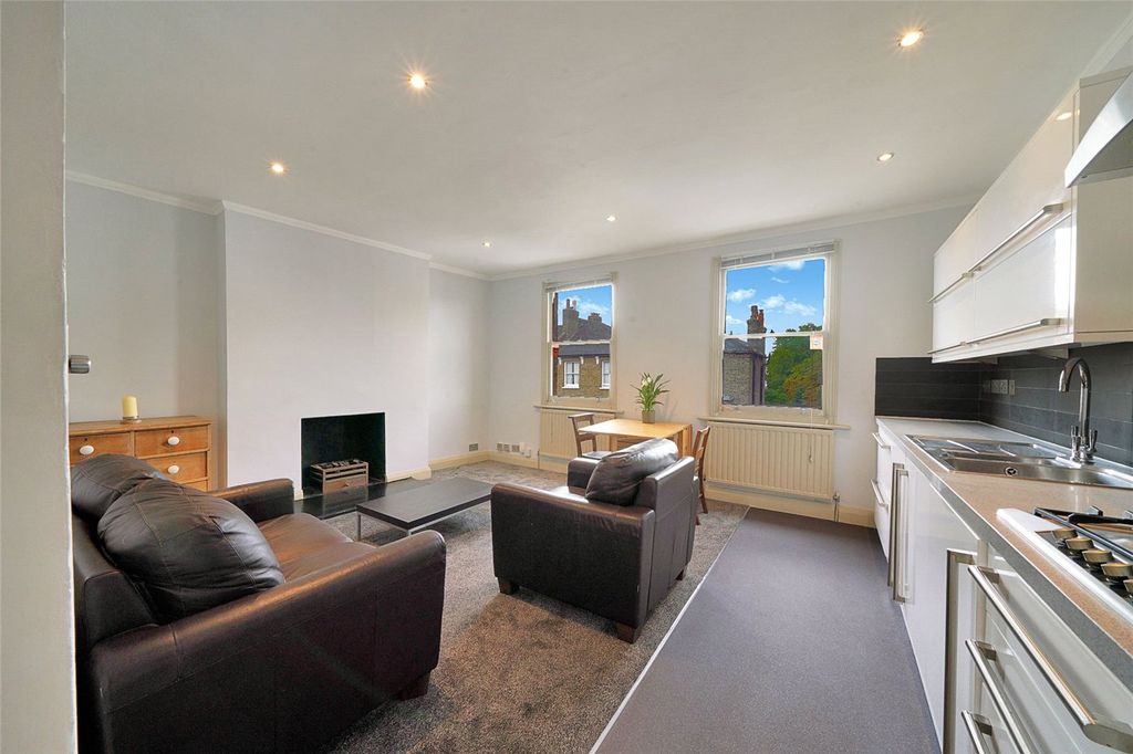 Property photo 1 of 14 Picture No. 08